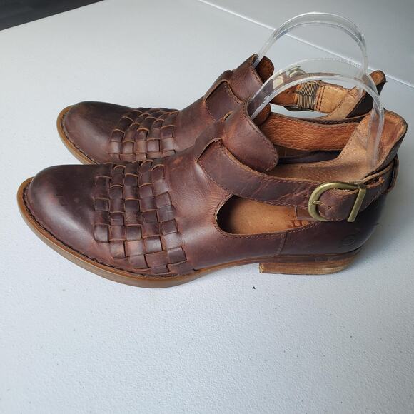 Born Shoes Womens Size 7 Leather Woven Buckle Cut Out Ankle Booties Witch Whimsy - Picture 4 of 11